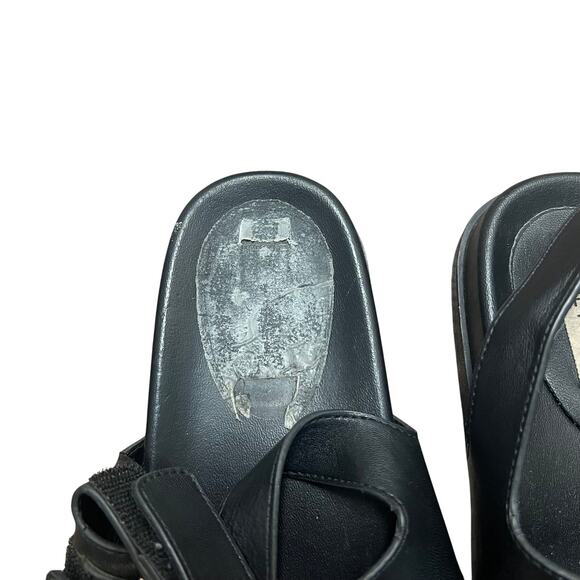 Steve Madden Black Sandals with Gold Buckles Size 8 - Picture 2 of 7